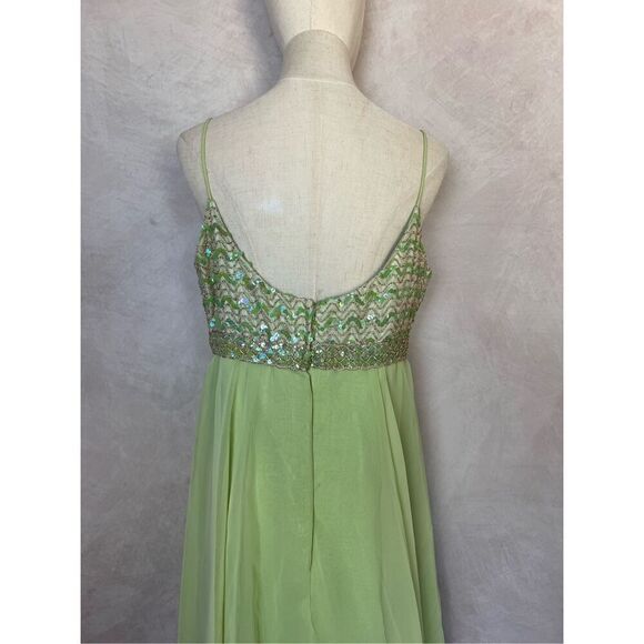 Vintage 1960s GreenโEveningโDressโGown - Picture 6 of 9